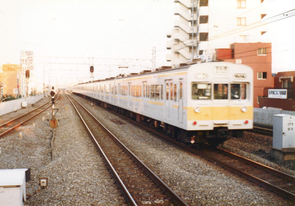 東京「昔っから青白い子でした。中央線301系」1980年代-1002