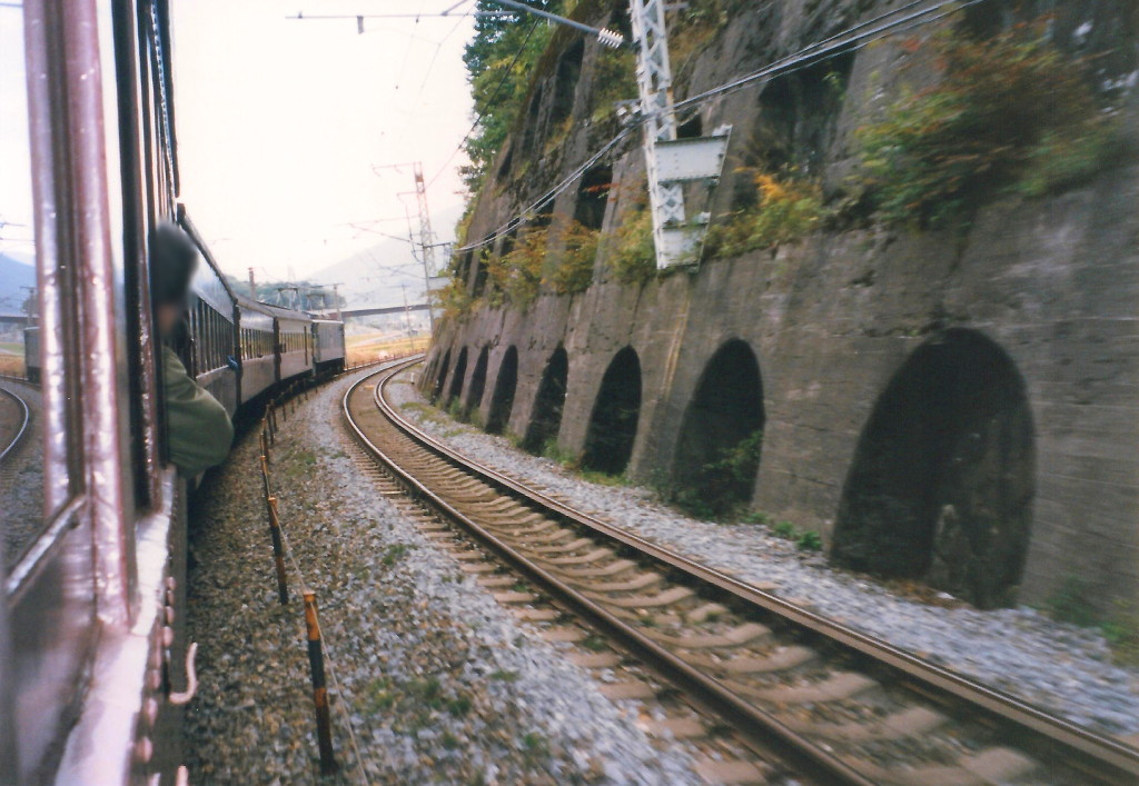 上野発・長野経由新宿行き旧型客車：夢列車1993-2014