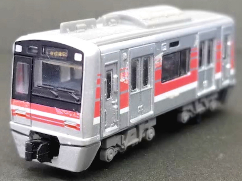 「新京成電鉄N800形旧塗装」車両全体像