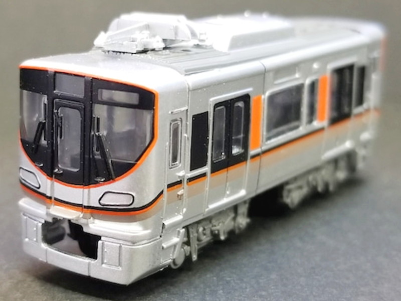 「JR西日本323系大阪環状線」車両全体像
