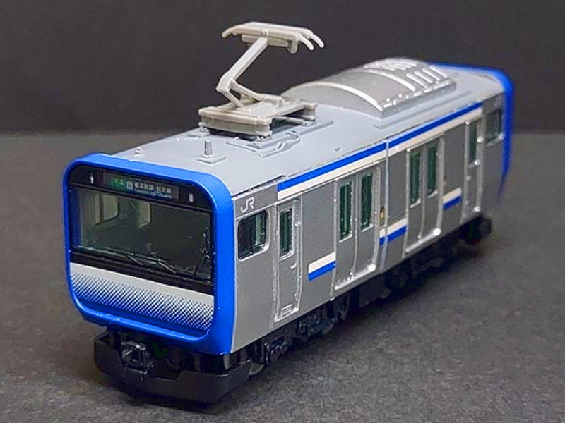 改造車両の展示場へ