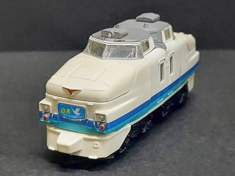 「JR東日本485系ボンネット形上沼垂色」車両全体像 「JR東日本485系ボンネット形上沼垂色」車両全体像